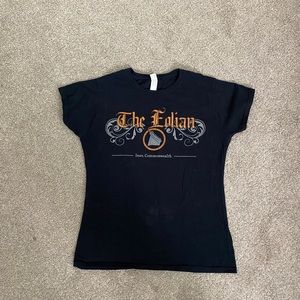 SOLD!!! Super cool grunge y2k baby tee